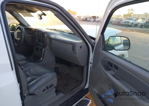 2005 GMC Yukon Xl 1500 Denali z USA, uszkodzony, nr VIN 1GKFK66UX5J105796